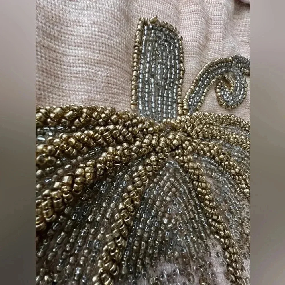 Family Gatherings | beaded pumpkin table runner
